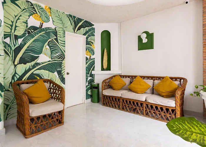 Emperador Vallarta Beachfront Hotel&Suites
