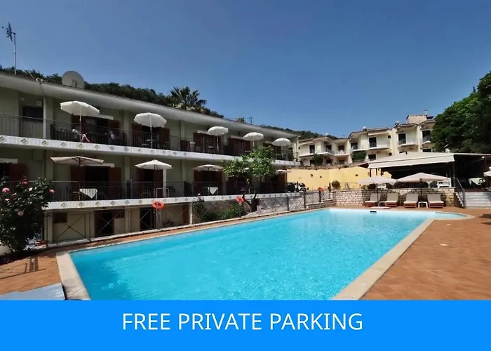 Bella Vista Hotel Studios & Apartments Párga