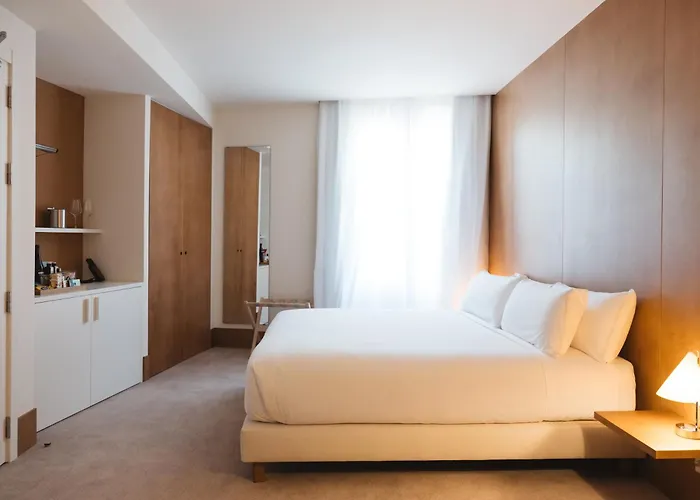 Hotel Fornos - Barcellona