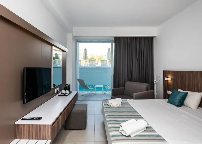 Eleana Hotel