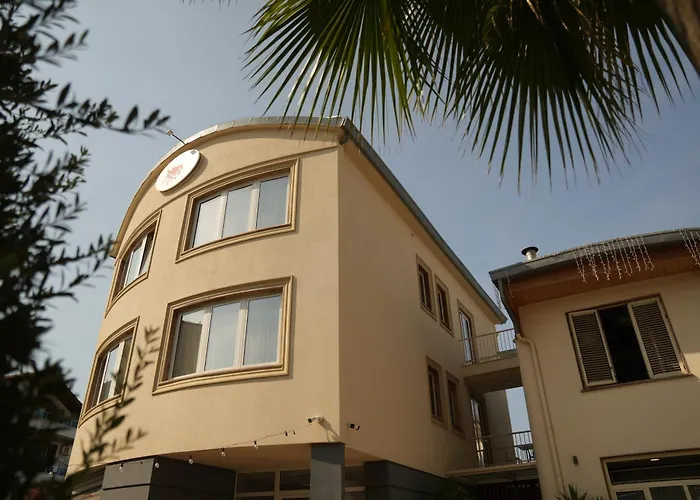 Aragosta Hotel Durrës