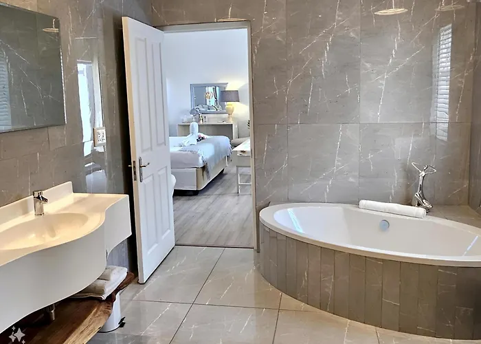 Fleur du Soleil Luxury Guesthouse