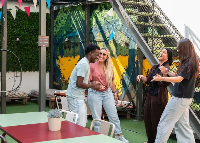 Albergue WOT Patio Social Lisboa