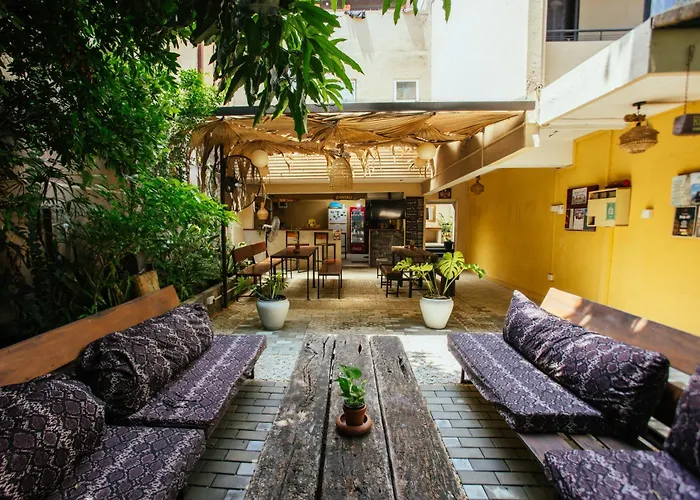 Drop Inn Hostels