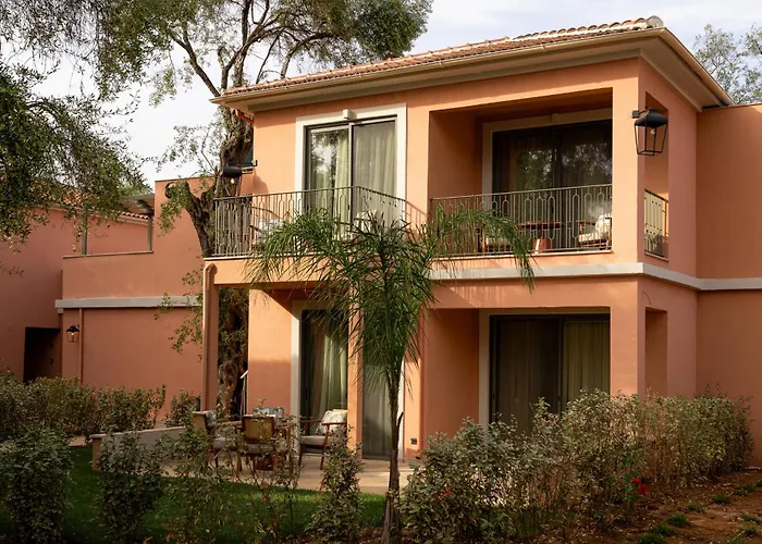 SENTIDO Apollo Palace Mesongí