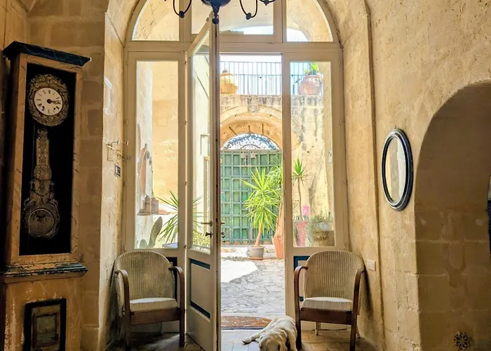 Casa Tudor Art Luxury Rooms Matera