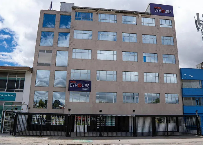 Hotel ByHours Las Américas Bogotá