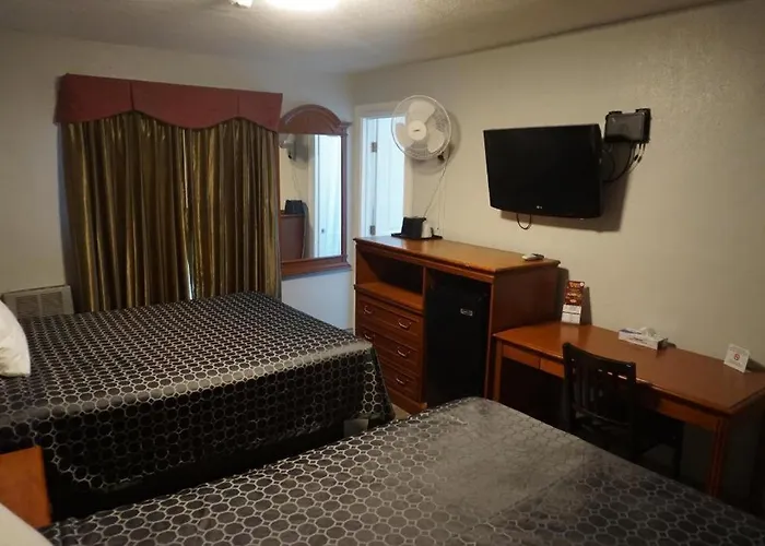 Las Palmas Hotel