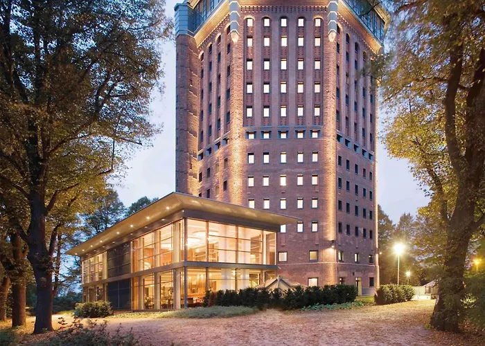 Moevenpick Hotel Hamburg City, Historischer Wasserturm Im Schanzenpark