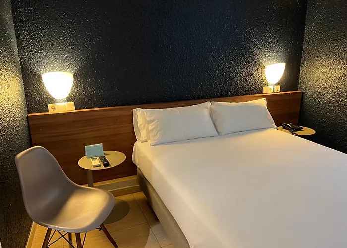 Hotel Aneto Barcelona