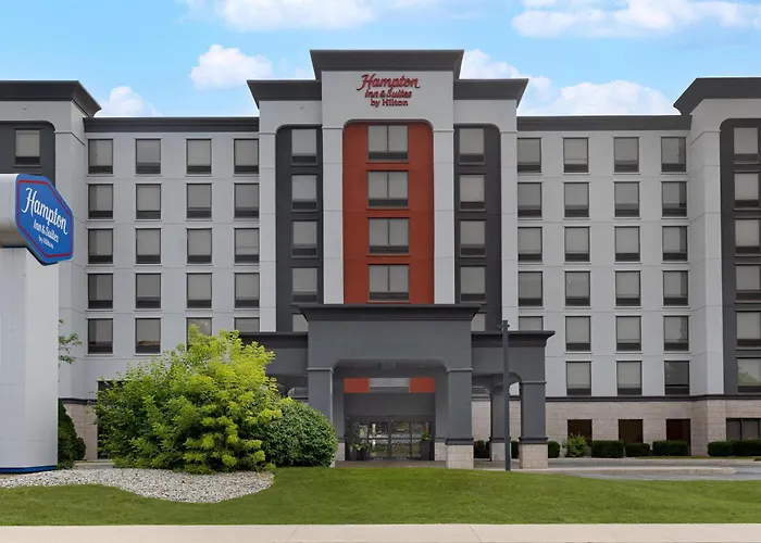 Hampton Inn & Suites By Hilton Windsor