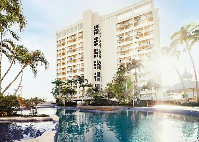 Pullman Cairns International
