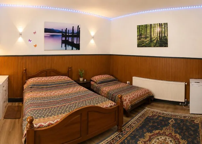 Heavenly Nights Guest House Sheffield