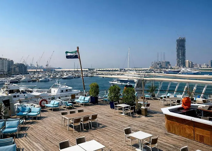 Queen Elizabeth 2 Hotel Dubai