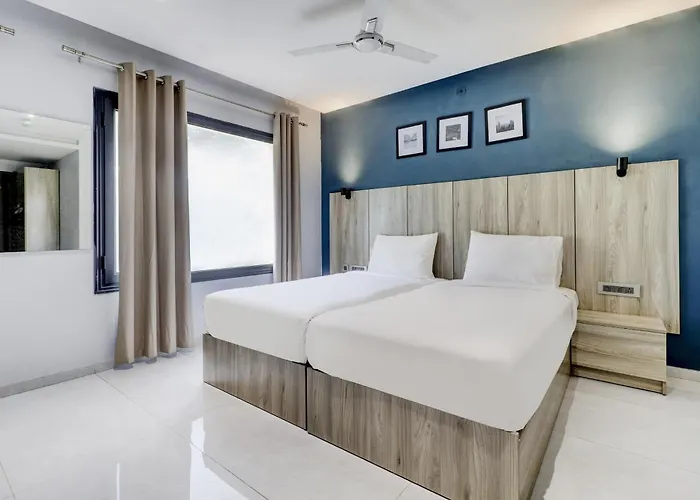Sleek Townhouse Galexia Hotel And Resorts