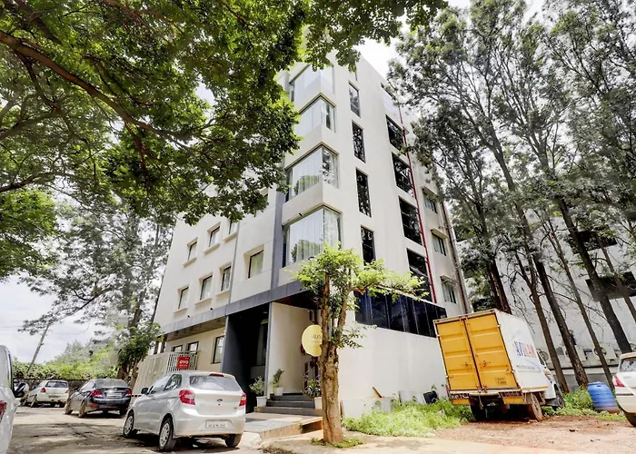 Sleek Townhouse Galexia Hotel And Resorts