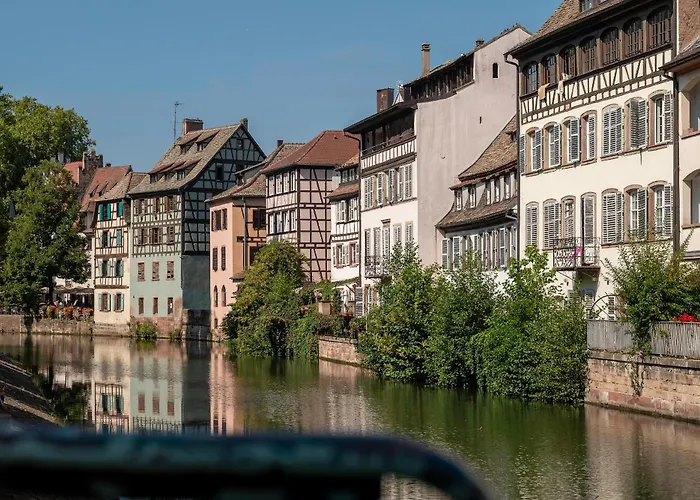 Hotel De L'Europe By Happyculture Straatsburg