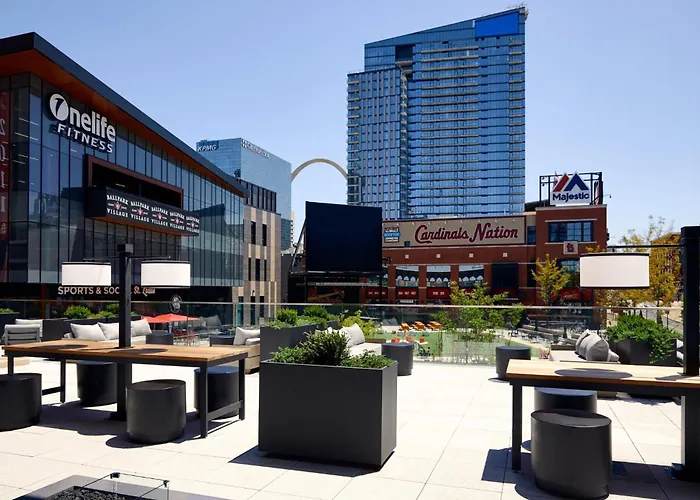 Live! By Loews - St. Louis Hotel