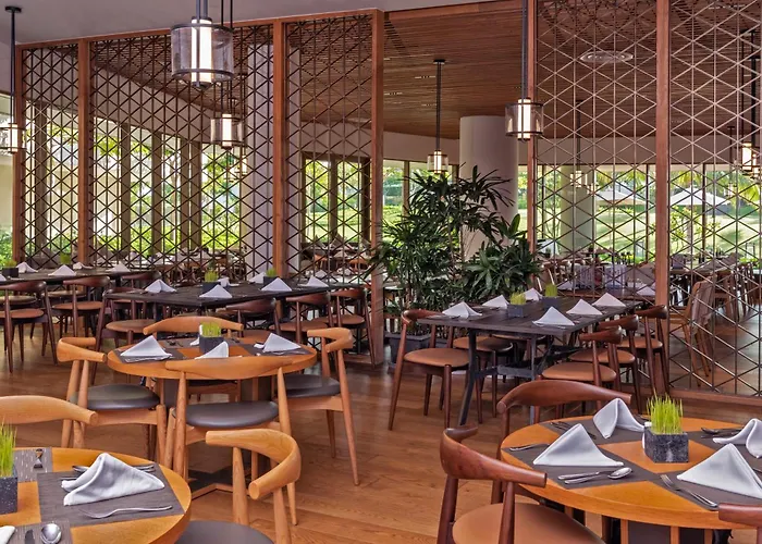 Alma Resort Cam Ranh
