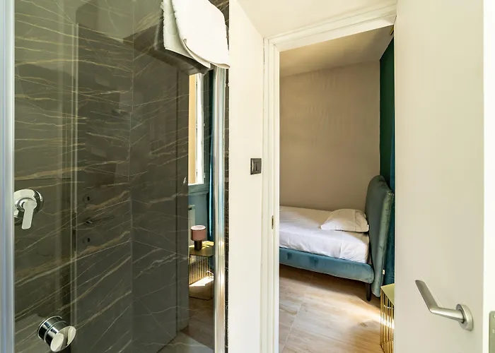 Room Eleven