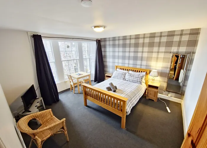 Edinburgh Backpackers - Over 18S Only