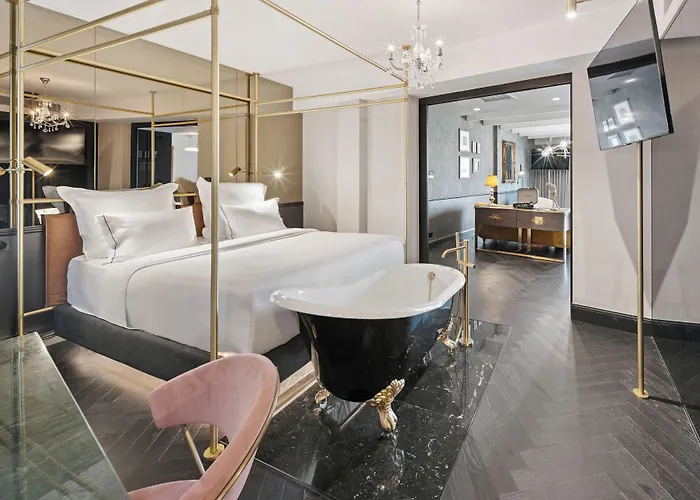 Skylark, Aluma Hotels & Resorts Athen