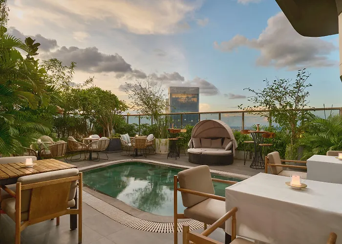 The Peninsula Phnom Penh