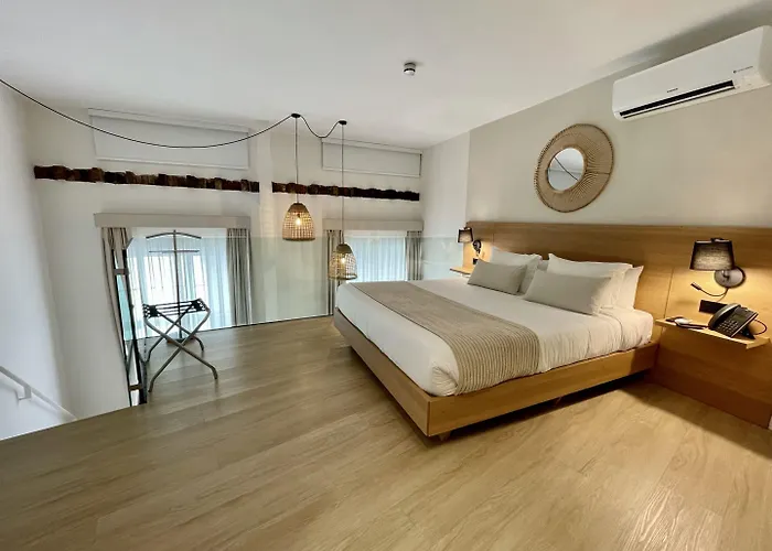 Hotel Emblematico Hi Suites Santa-Cruz de Ténérife