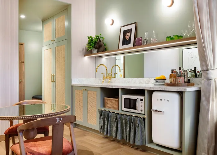 Palihouse Hyde Park Village Tampa