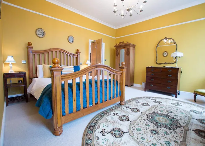 The Portland Guesthouse Cheltenham