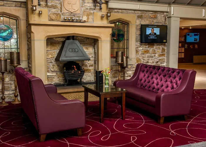 Allingham Arms Hotel