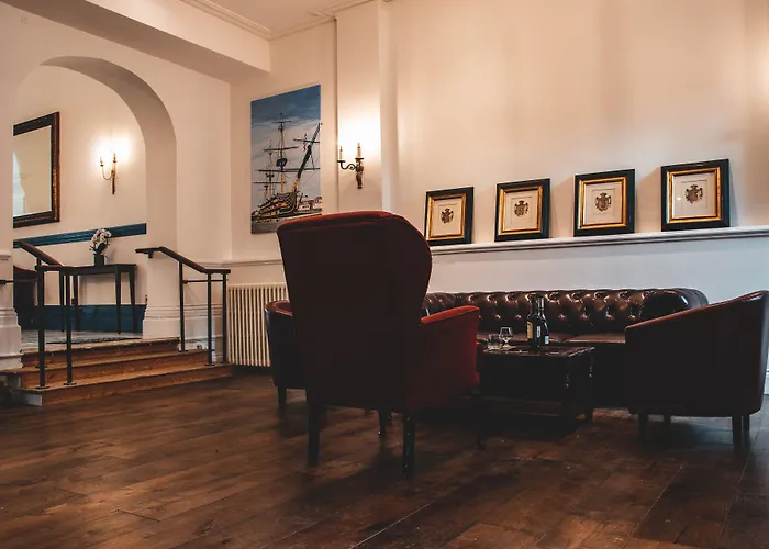 Keppels Head Hotel