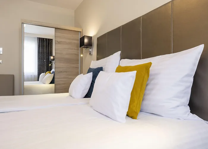 Silver Crown Hotel & Residence, Palace Quarter Budapest