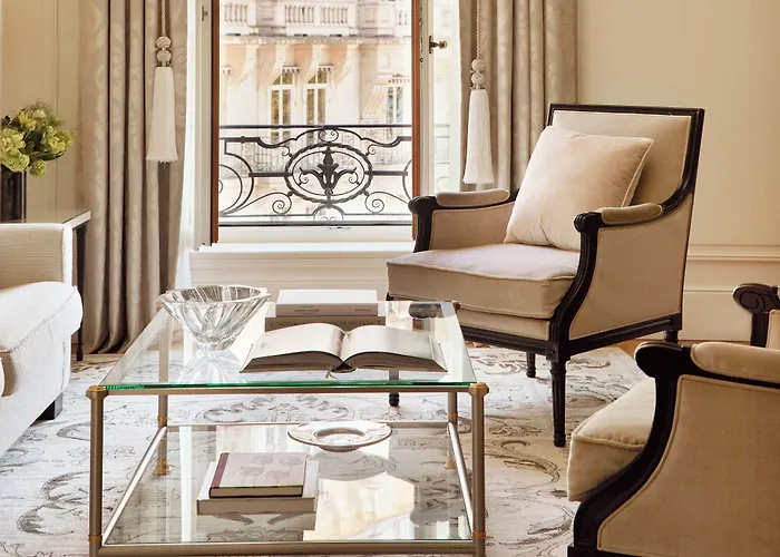 The Woodward - Auberge Collection