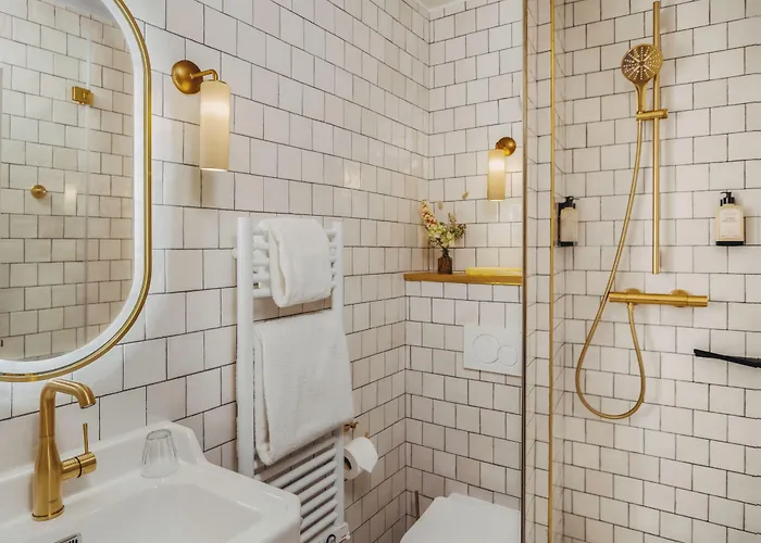 Hotel des Grandes Ecoles Paris