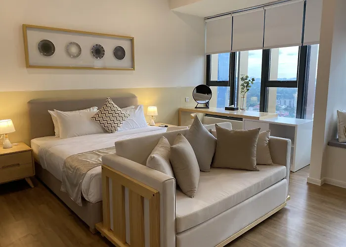 Ceylonz Suites By Mykey