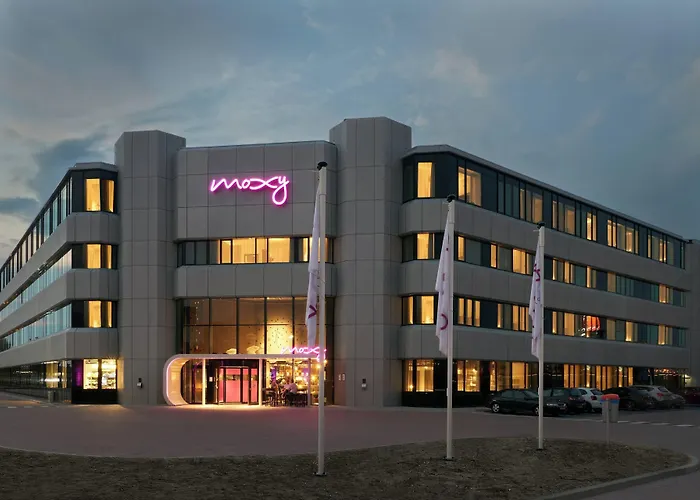 Hotel Moxy Amsterdam Schiphol Airport à Hoofddorp