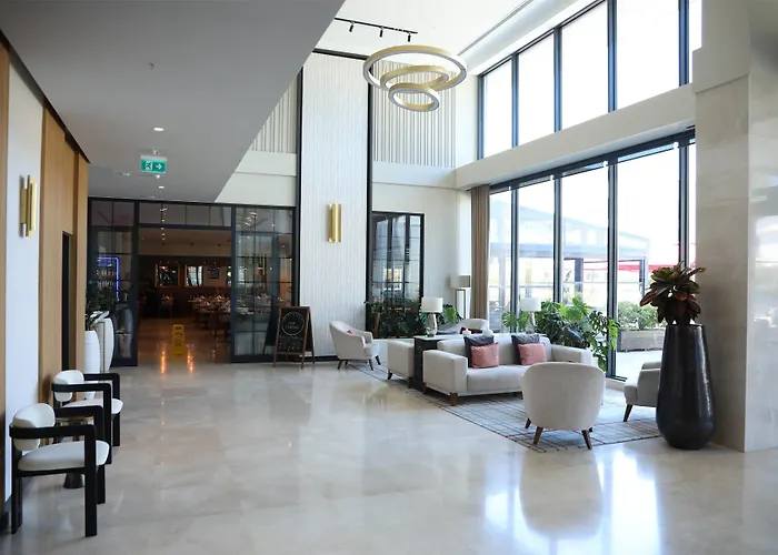 Hotel Ramada By Wyndham Izmir Aliaga