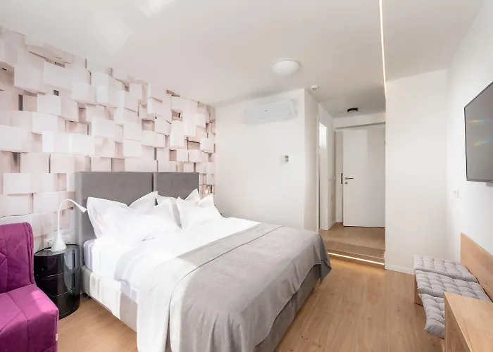 Skaline Luxury Rooms Split