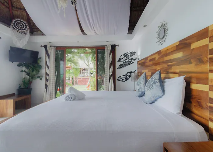 Hotel Blue Bird Bacalar