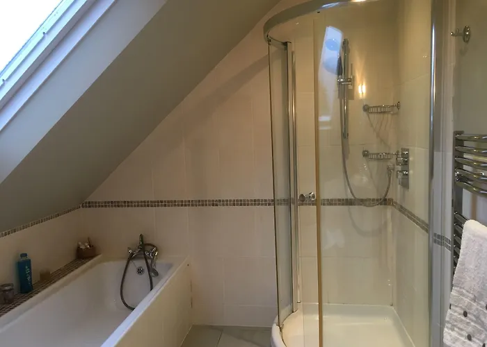 5 Charlton Mill Way B&B Chichester