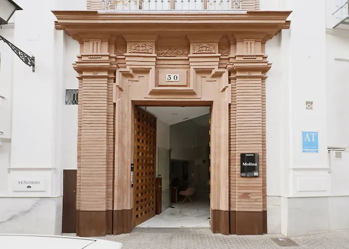 Numa Seville Molina
