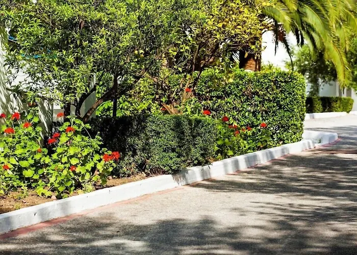 Xenios Port Marina Hotel Pefkochori