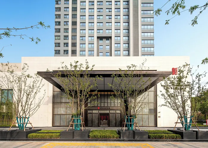 Hualuxe Shanghai Changfeng Park By Ihg