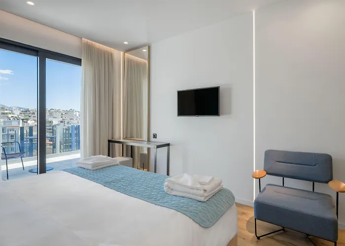 Acropolis Magenta Luxury Suites