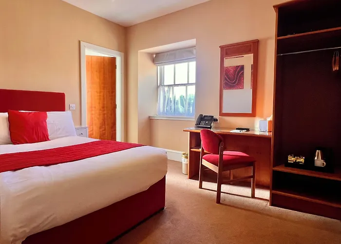 Laichmoray Hotel Elgin