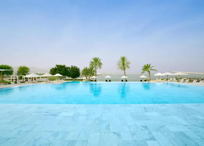 Hotel Crowne Plaza Muscat By Ihg