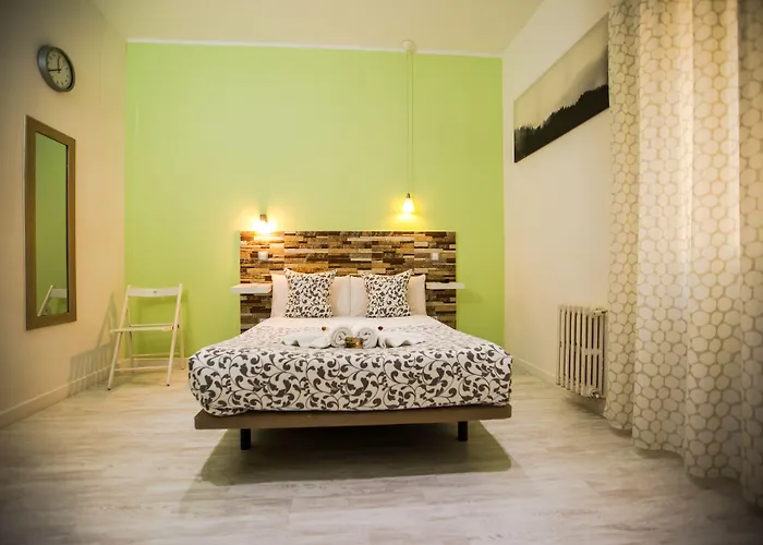 Hostal Adis