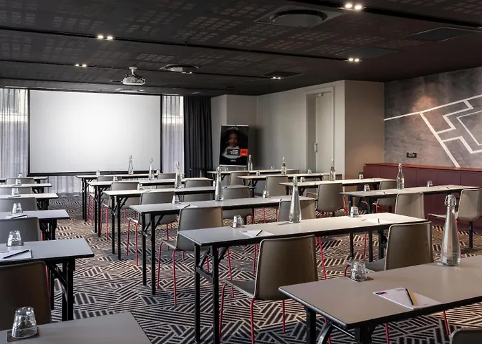Radisson RED Hotel Johannesburg Rosebank