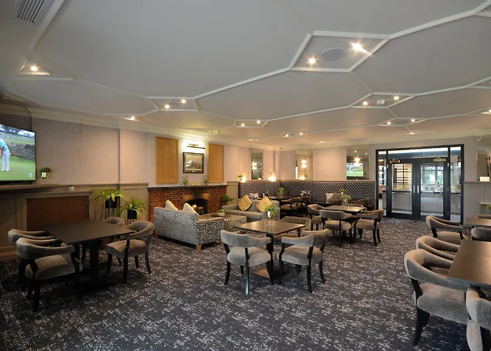 The Lodge At Kingswood Epsom